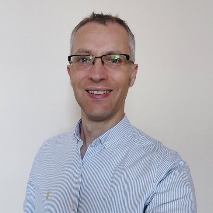 Photo of Prof Donald MacLaren