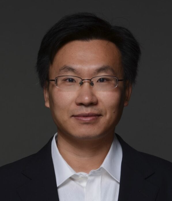 Photo of Professor Jin Yang